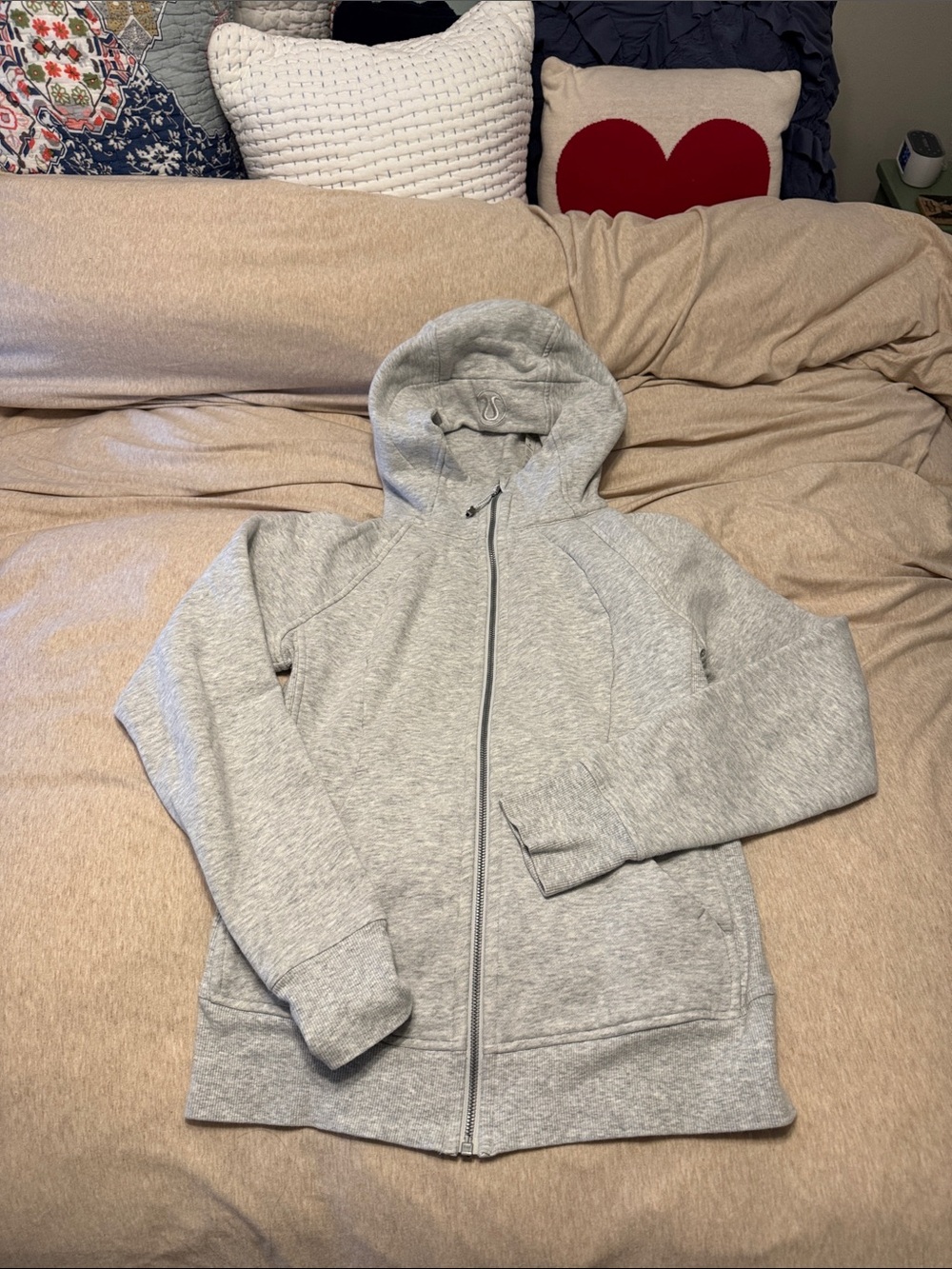 LULULEMON SCUBA ZIP HOODIE